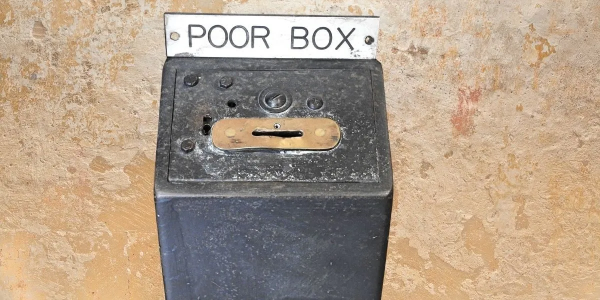 Troncs - from poor box to FWA